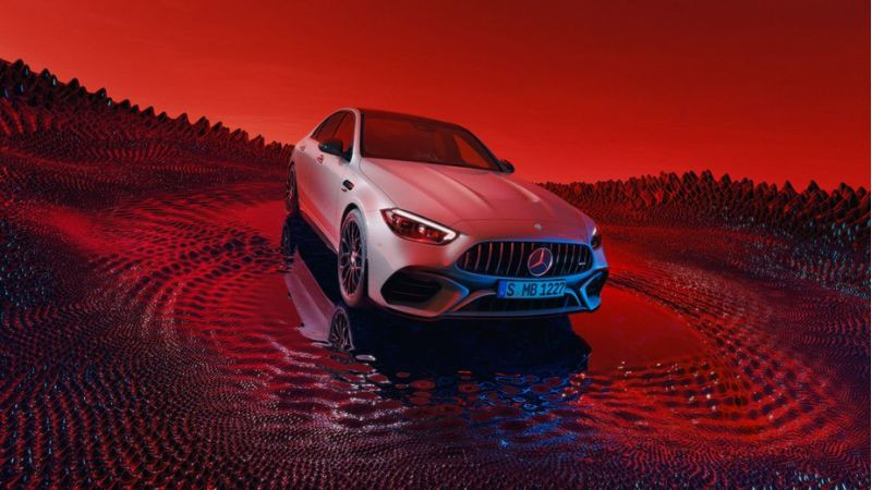 Đuôi xe Mercedes-Benz C-Class với đèn hậu LED