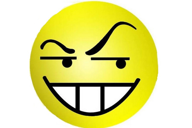 Emoji mặt cười troll với vẻ mặt khó hiểu