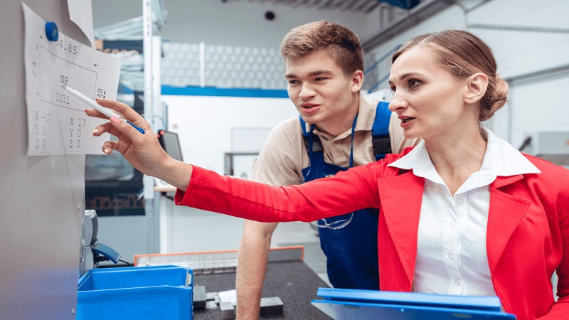 Giám đốc sản phẩm (CPO) định hướng chiến lược và phát triển sản phẩm