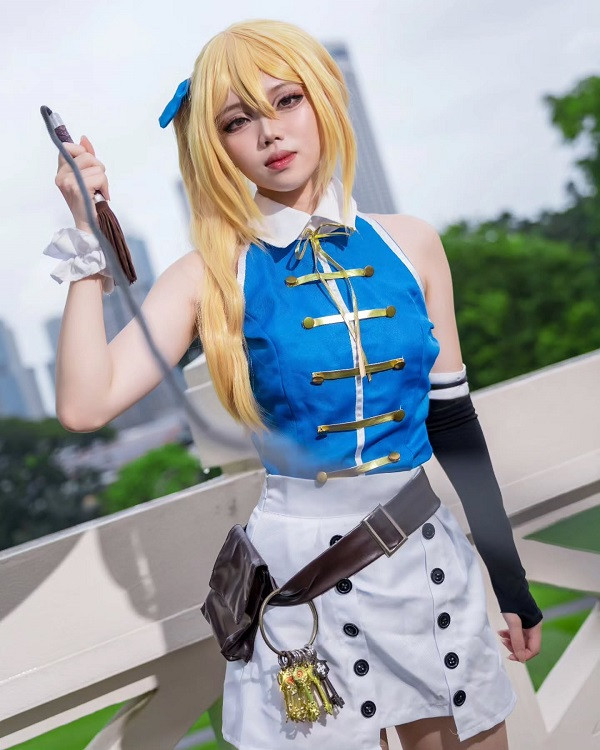 Góc nghiêng xinh đẹp nổi bật trong bộ ảnh cosplay Lucy