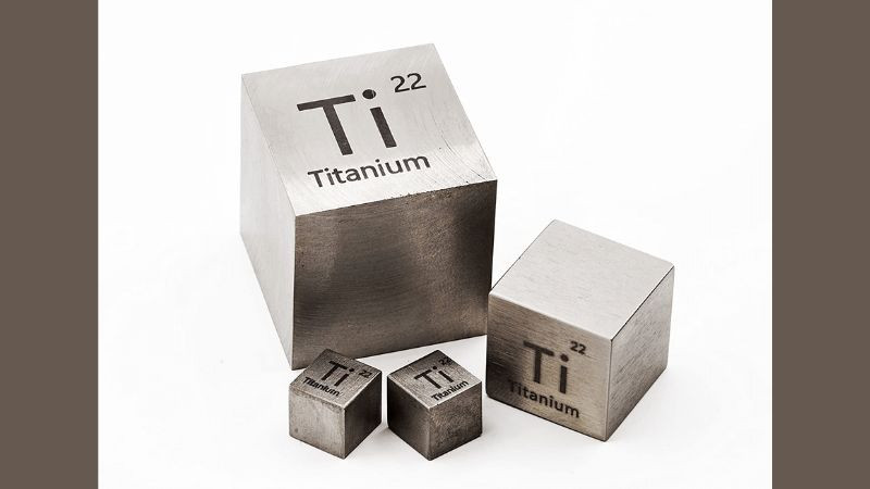 Hệ thống ống dẫn bằng kim loại Titan, ứng dụng trong môi trường hóa chất ăn mòn nhờ khả năng chống gỉ sét vượt trội