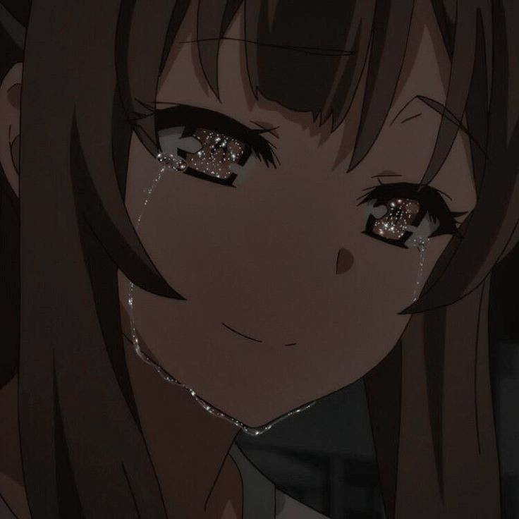 Hình ảnh anime nữ khóc với nụ cười buồn man mác