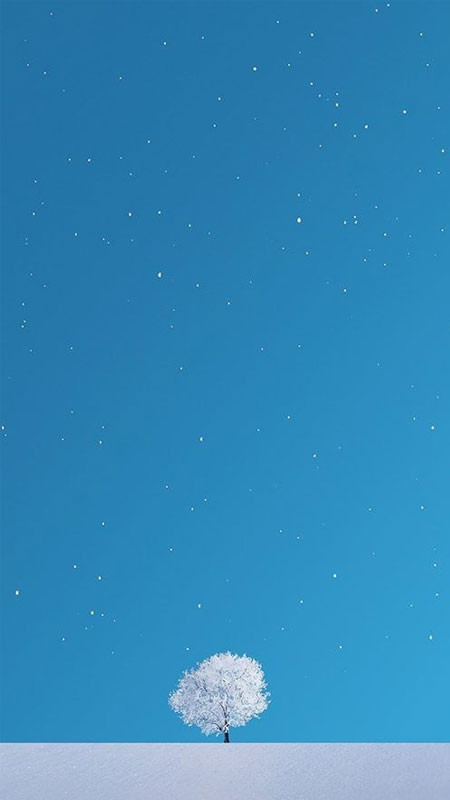 Hình ảnh bầu trời xanh dương lúc hoàng hôn pha sắc tím