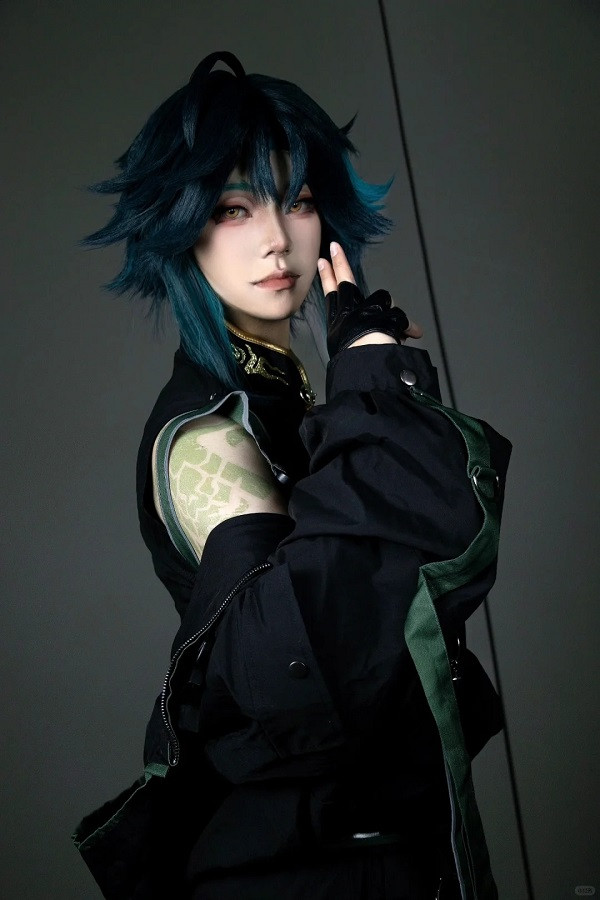 Hình ảnh cosplay sống động như thể nhân vật bước ra từ thế giới game