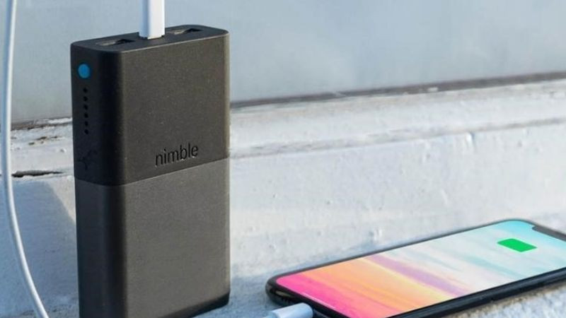 Hình ảnh điện thoại minh họa mức pin 2000mAh và thời gian sử dụng tương ứng