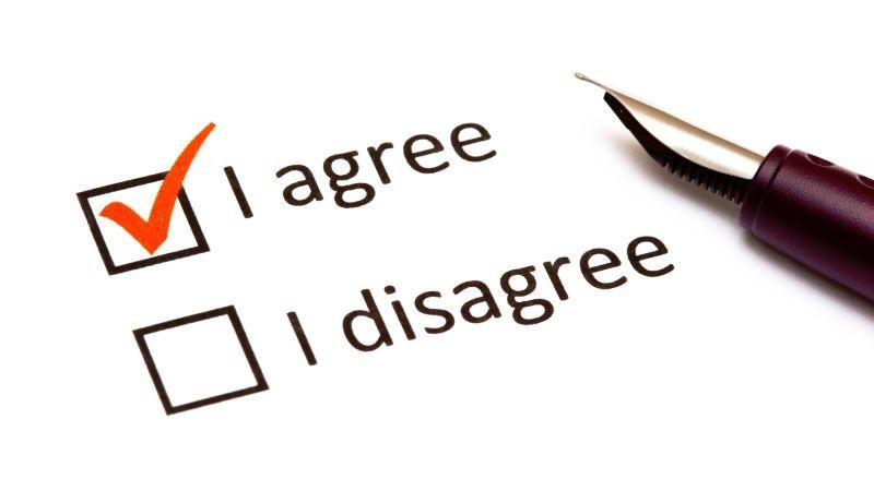 Hình ảnh mang tính biểu tượng về sự cần thiết của sự đồng ý khi sử dụng ảnh để ghép mặt