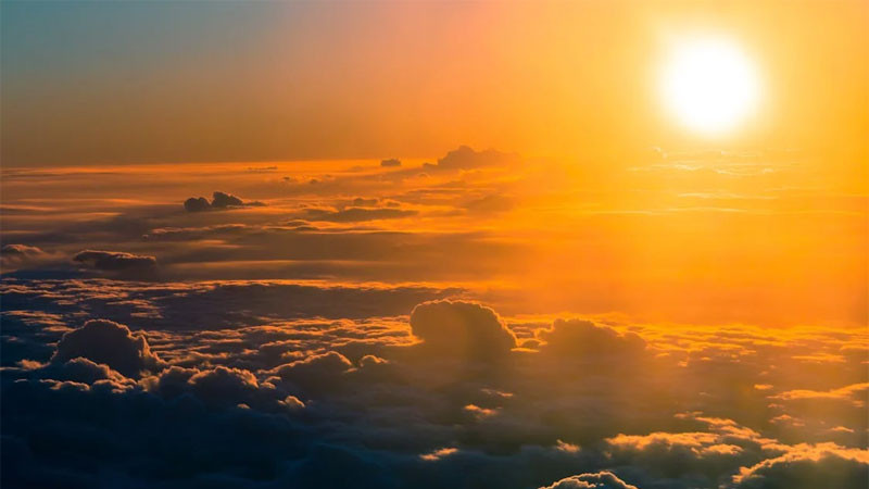 Hình ảnh mặt trời lặn 4K sắc nét với màu sắc rực rỡ