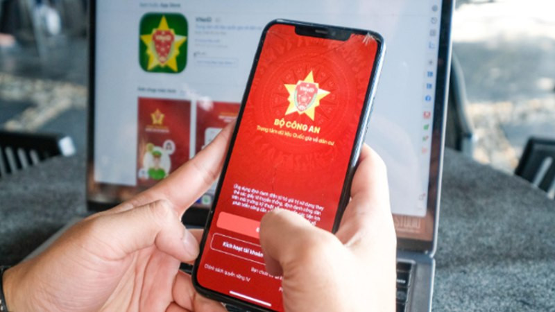 Hình ảnh minh họa các thông tin cá nhân cần thiết khi đăng ký tài khoản định danh điện tử, bao gồm số CCCD và số điện thoại