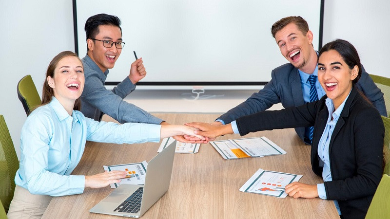 Hình ảnh PIC điều phối đội ngũ và quản lý nguồn lực hiệu quả cho các hoạt động marketing.