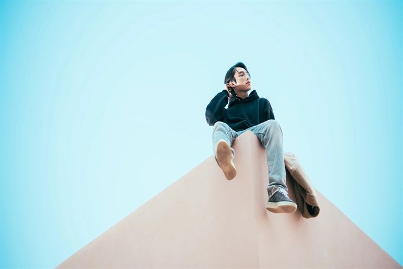 Hình ảnh Sơn Tùng biểu cảm dễ thương