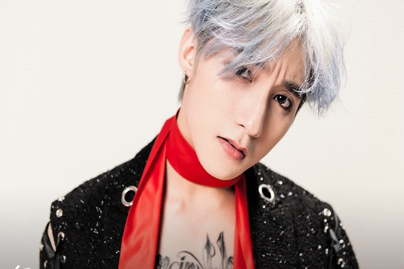 Hình ảnh Sơn Tùng trên thảm đỏ