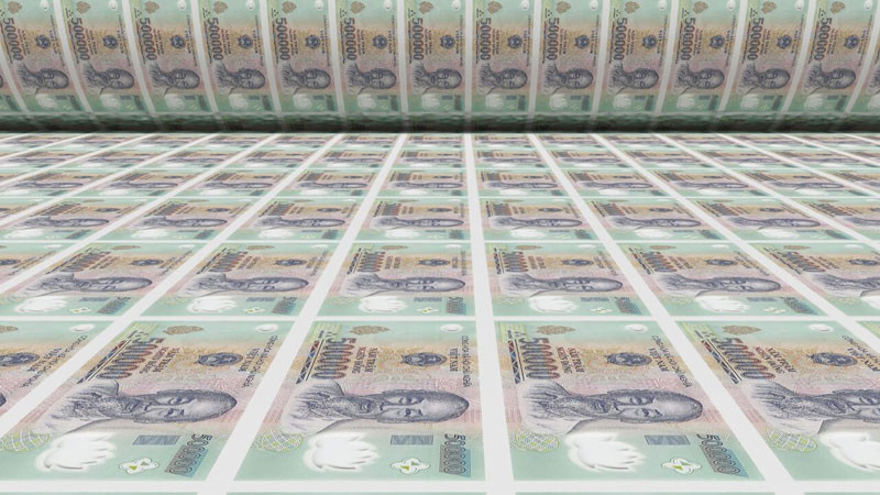 Tuyển Chọn Hình Ảnh Tiền 500k Đẹp Thịnh Vượng Hình ảnh tiền 500k cùng các đồng xu, biểu tượng của tiền bạc và may mắn
