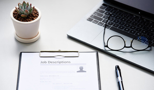 Hình minh họa về bản mô tả công việc (JD) trong tuyển dụng
