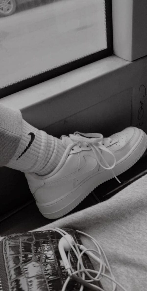 Hình nền Nike màu hồng nhẹ nhàng