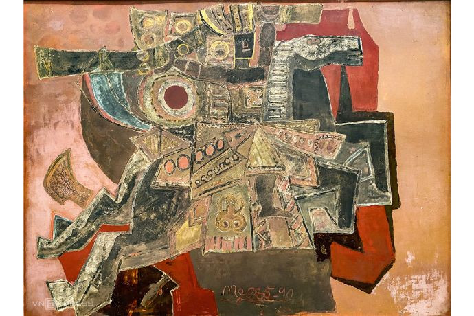 Hình tượng Thánh Gióng trong tranh được phủ đầy các họa tiết và hoa văn độc đáo lấy cảm hứng từ nền văn hóa Đông Sơn