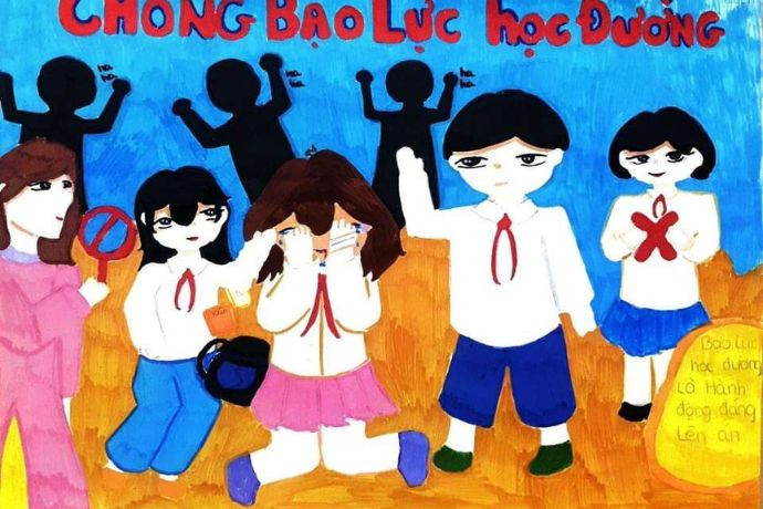Học sinh tự làm tổn thương sau khi bị bạo lực học đường