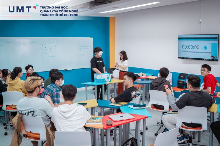 Họp kinh doanh quốc tế, minh họa cơ hội nghề nghiệp trong Kinh doanh quốc tế