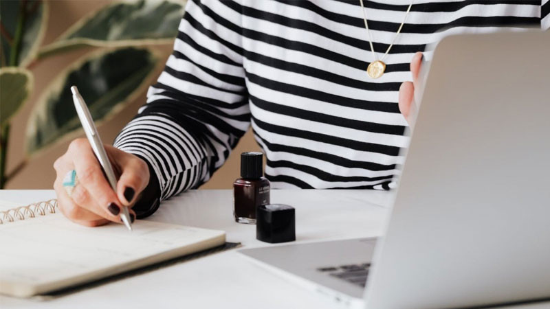 Khái niệm và ví dụ về biện pháp tu từ nói giảm nói tránh