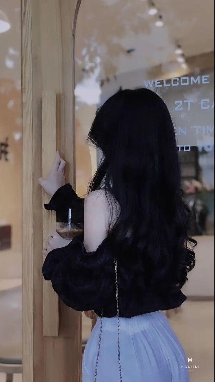 khoảnh khắc ảnh gái xinh che mặt tự nhiên