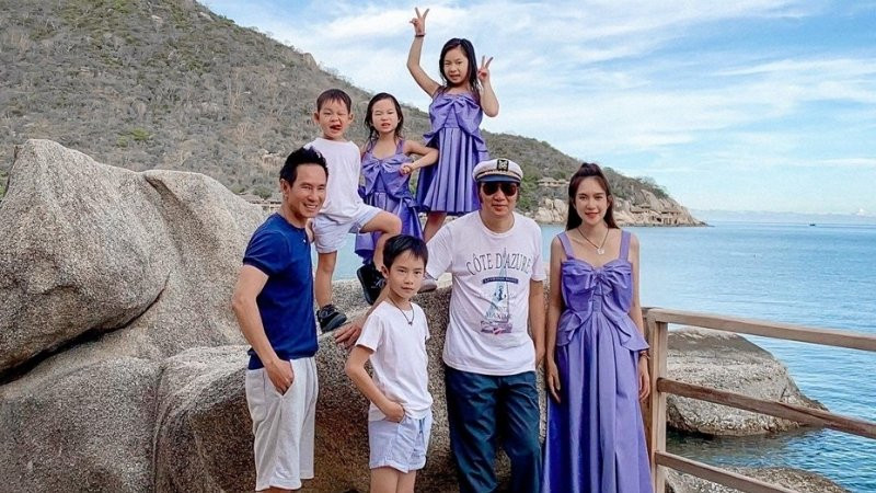 Khoảnh khắc đoàn viên của gia đình trong dịp lễ