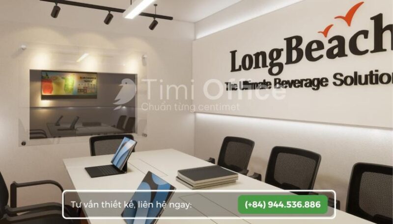 Môi trường làm việc rộng rãi thoáng đãng của họa sĩ sáng tác tranh với ánh sáng tự nhiên tốt.