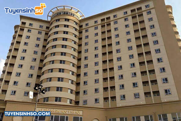 Khu ký túc xá yên bình của sinh viên trường Đại học Y Hà Nội