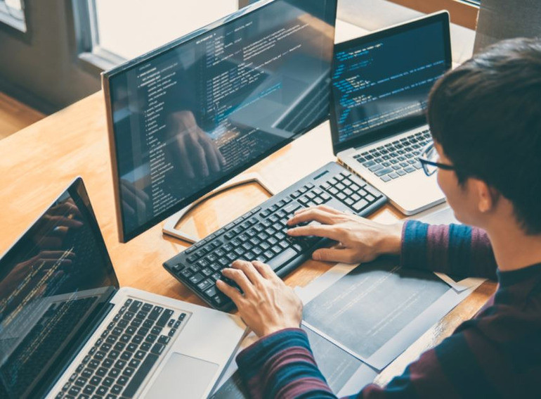 Giải Đáp Chi Tiết Về Ngành Công nghệ Thông tin