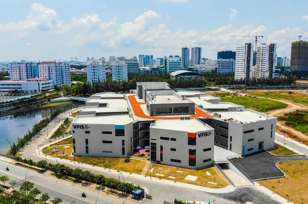 Kiến trúc hiện đại của Trường Quốc Tế Việt Nam – Phần Lan (VFIS) ở Quận 7