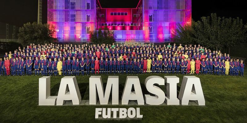 Lò đào tạo bóng đá La Masia – Cái nôi của các huyền thoại sân cỏ thế giới Lò đào tạo bóng đá La Masia – Cái nôi của các huyền thoại sân cỏ thế giới