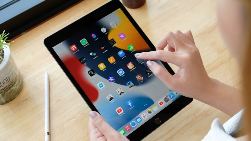 Lợi ích và lý do người dùng lựa chọn sử dụng máy tính bảng cho công việc và giải trí