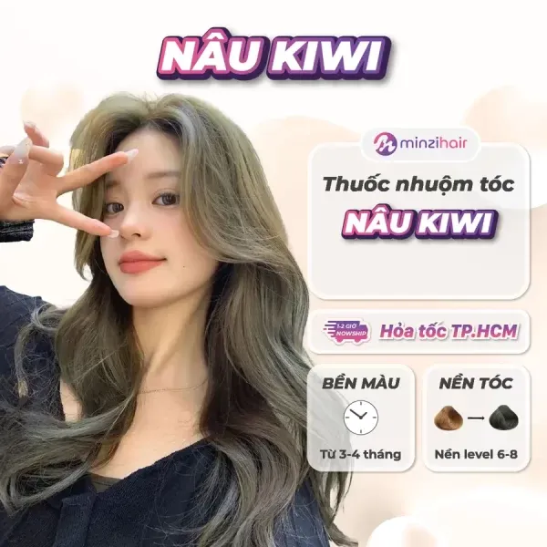 Mái tóc nhuộm màu nâu kiwi sau khi phai màu chuyển sang tông ấm hơn.