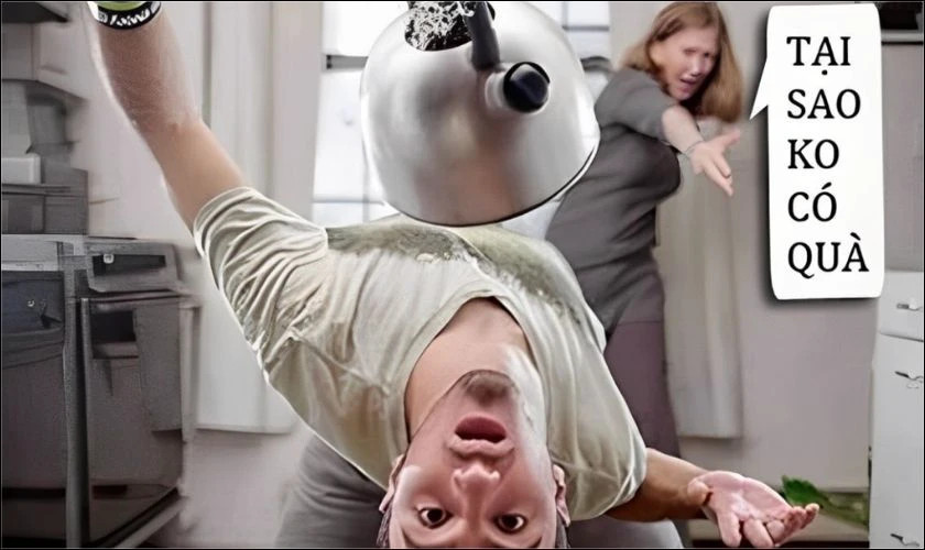 Meme đòi quà 8/3 vui nhộn thể hiện sự mong chờ quà tặng