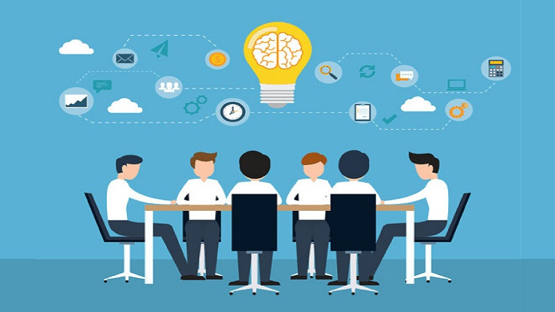 Minh họa các khối kiến thức chuyên môn sâu rộng mà một PIC marketing cần trang bị để thành công.