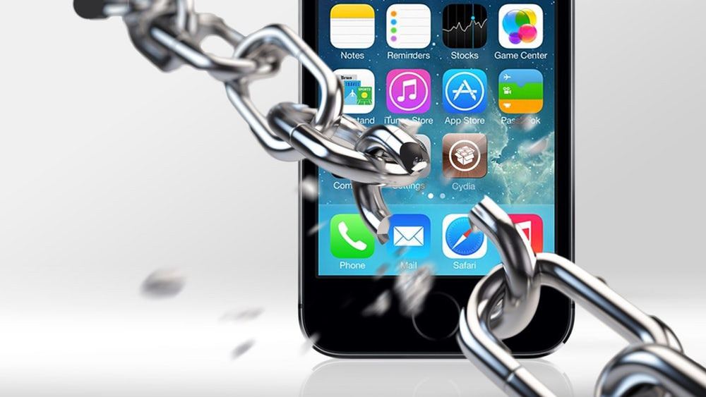 Minh họa các lợi ích chính khi jailbreak iPhone, bao gồm truy cập kho ứng dụng Cydia và khả năng tùy chỉnh giao diện