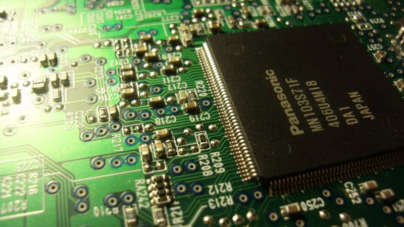 Minh họa hoặc biểu đồ liên quan đến xử lý tín hiệu analog và digital