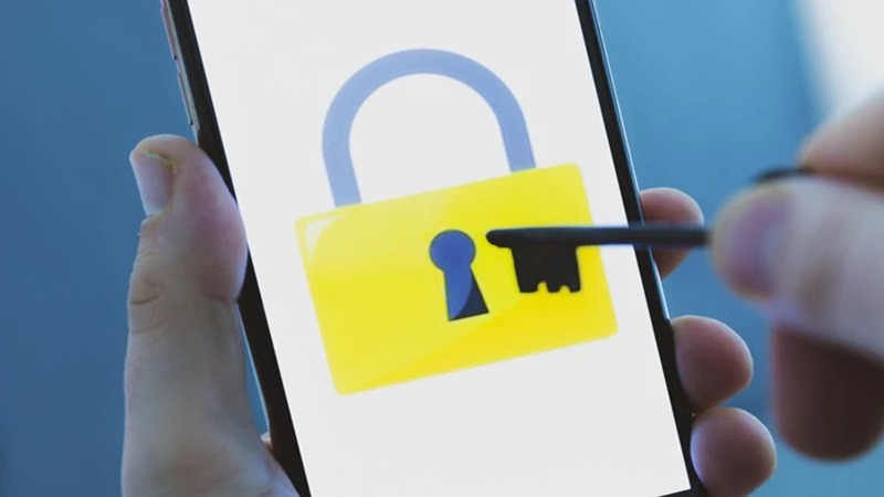 Minh họa nguy cơ tấn công mạng như Brute Force khi dùng mật khẩu yếu