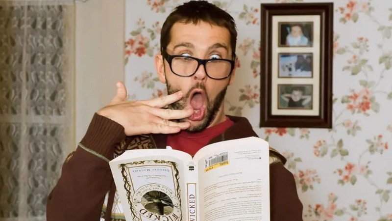 Minh họa thời điểm xuất hiện Plot Twist trong phim điện ảnh, ảnh hưởng đến trải nghiệm khán giả