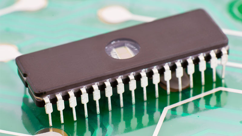 Minh họa tốc độ truy cập dữ liệu của bộ nhớ RAM và ROM