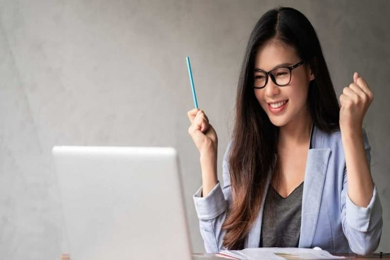 Mô hình Hybrid Working ưu tiên làm việc từ xa (Remote-First)