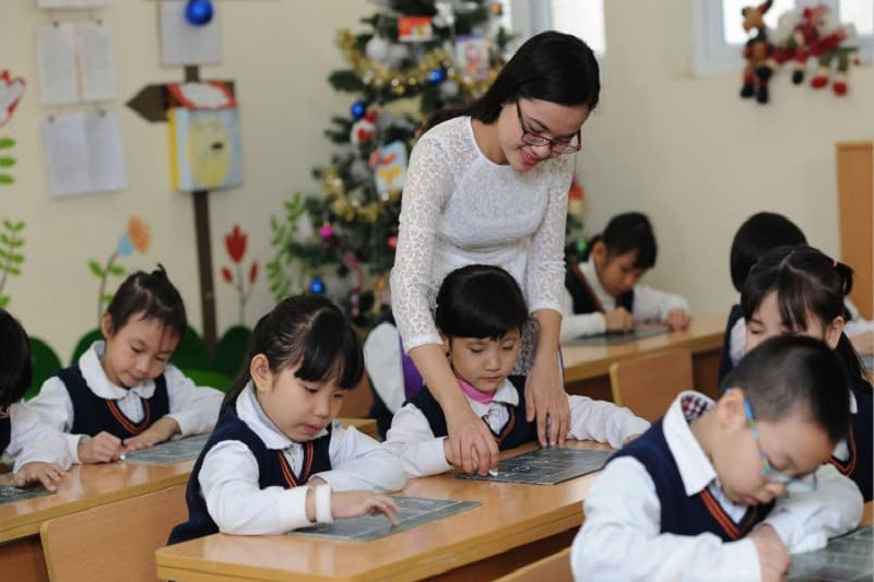 Mối quan hệ gắn kết, tốt đẹp giữa thầy và trò, thể hiện một khía cạnh quan trọng của truyền thống tôn sư trọng đạo