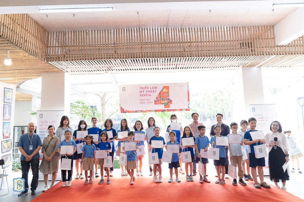 Môi trường học tập hiện đại tại một trường dạy chương trình lớp 1 song ngữ