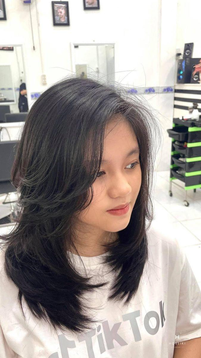 Tóc Mullet Layer Nữ Phong Cách Thời Thượng Tóc Mullet Layer Nữ Phong Cách Thời Thượng