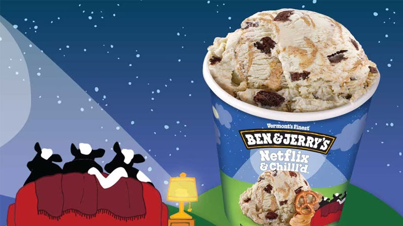 Nguồn gốc và sự phổ biến toàn cầu của cụm từ &quot;Netflix and Chill&quot;.