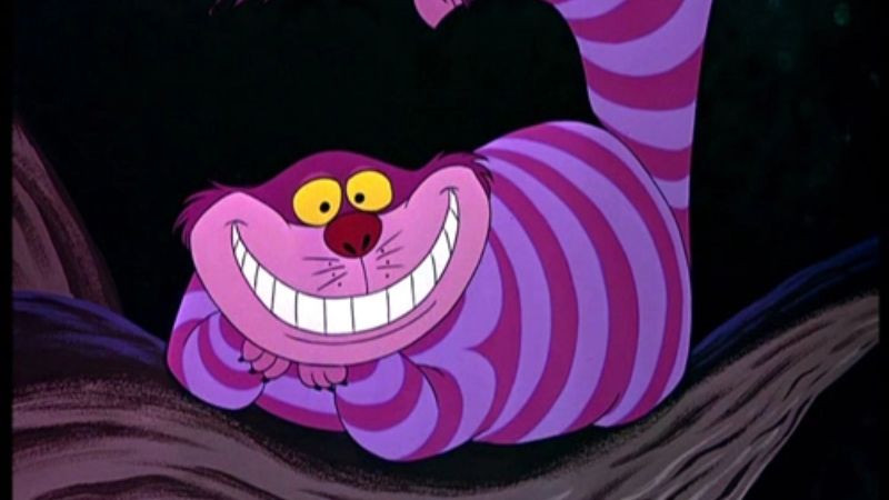 Nhân vật Mickey Mouse ngủ say sưa trên ghế