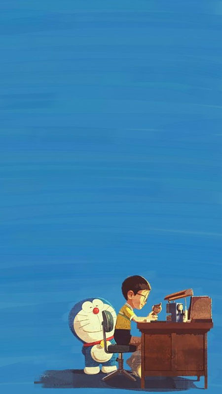 Nobita ôm chặt Doremon với vẻ mặt hạnh phúc, Doremon cười tươi