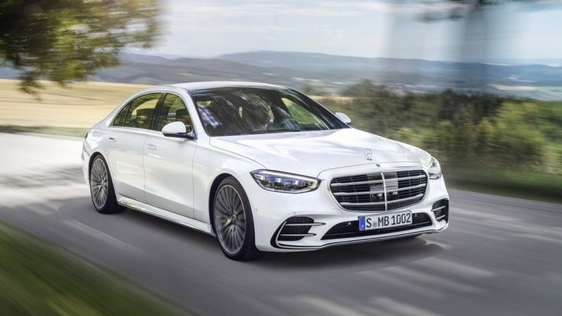 Nội thất hiện đại và sang trọng của Mercedes-Benz