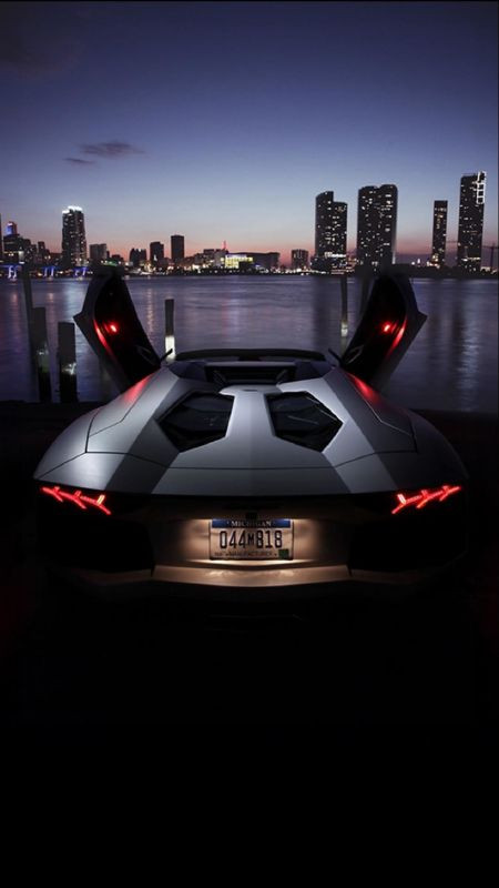 Nội thất sang trọng của hình ảnh siêu xe Lamborghini