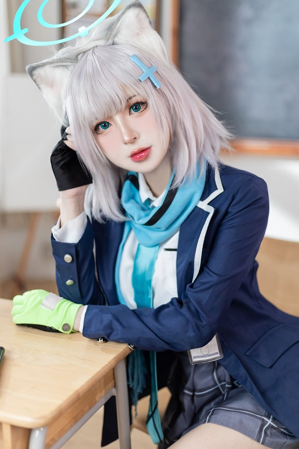 Phối cảnh hiện đại được sử dụng cho concept cosplay Shiroko