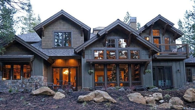 Phối cảnh nhà Rustic nhìn từ sân vườn