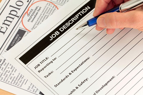 Quá trình nhà tuyển dụng gửi bản mô tả công việc (JD) cho ứng viên tiềm năng